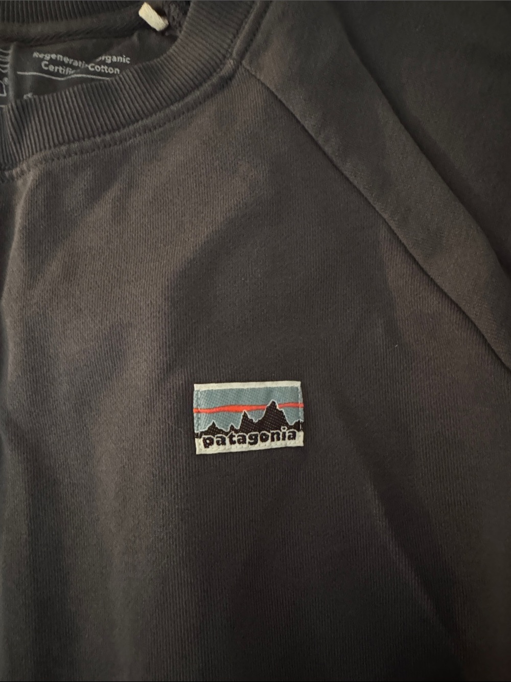 Patagonia Women’s Crewneck - Picture 2 of 3